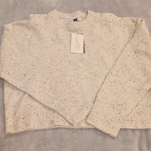Universal Thread Cream Speckled Crew Neck Sweater